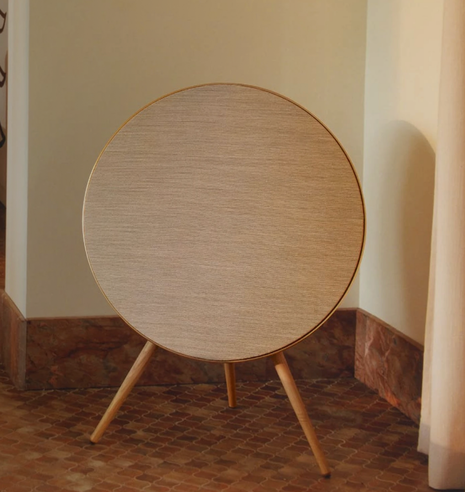 BANG & OLUFSEN